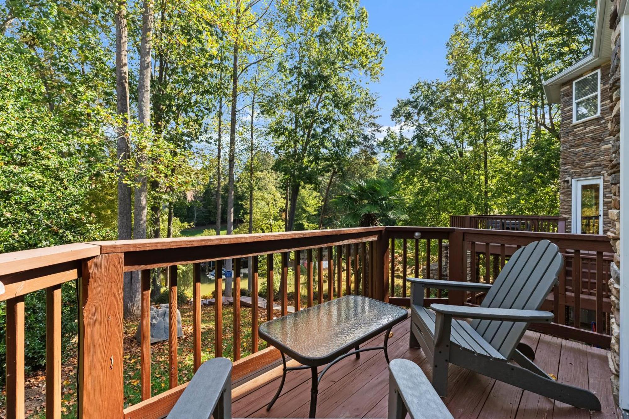 Lakeside Landing By Avantstay Private Dock 무어스빌 외부 사진